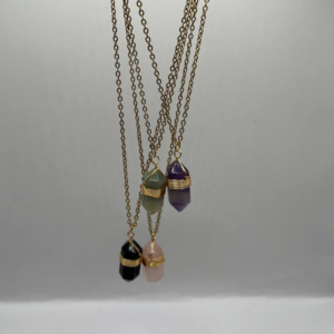 Collar de Piedra tipo Péndulo